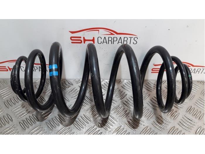 Ressort de flexion arrière d'un Mercedes Vito, Autos : Pièces & Accessoires, Suspension & Châssis, Mercedes-Benz, Utilisé, 3 mois de garantie