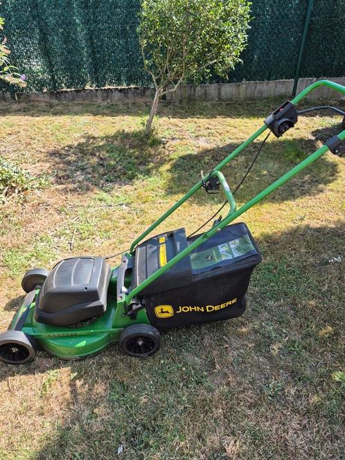 Grasmaaier JOHN DEERE 43 cm 2015 electrisch turbostar, Tuin en Terras, Grasmaaiers, Gebruikt, Ophalen