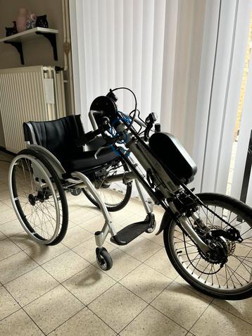 Rolstoel met electrisch aangedreven handbike, Diversen, Rolstoelen, Ophalen, Gebruikt