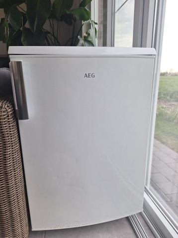 Frigo Aeg, 85 à 120 cm, Sans bac à congélation, Enlèvement, Utilisé