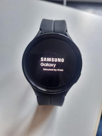 Samsung Galaxy watch 5 pro beschikbaar voor biedingen
