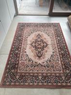 Tapijt 140 x 200 cm, Huis en Inrichting, Stoffering | Tapijten en Vloerkleden, Ophalen, Zo goed als nieuw, Rood