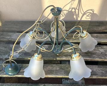 Lustre 5 lampes beschikbaar voor biedingen