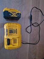 Dewalt lader + batterij, Doe-het-zelf en Bouw, Ophalen, Zo goed als nieuw