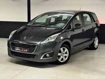 PEUGEOT 5008 1.2i BENZINE/AIRCO/TOPSTAAT/GEKEURD/LEZ OKE✅ beschikbaar voor biedingen