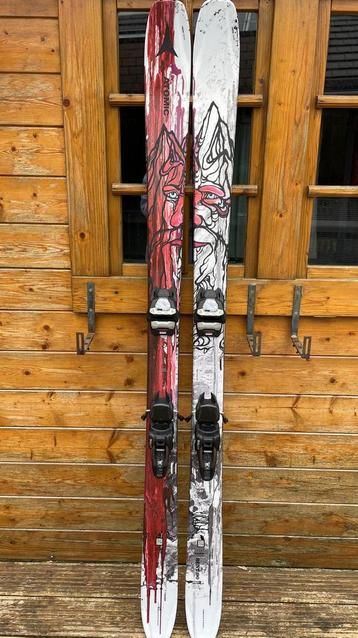 Skis Atomic Bent 90 175 cm disponible aux enchères