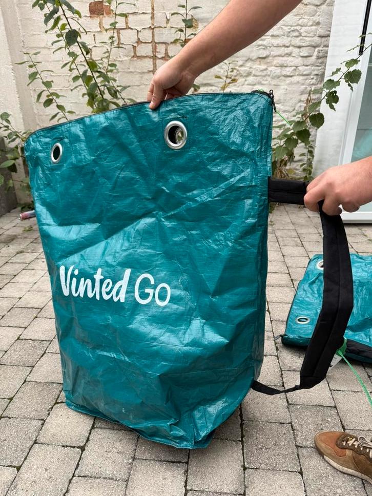 Vinted Go zakken (meer dan 500 stuks beschikbaar), Doe-het-zelf en Bouw, Kratten en Dozen, Zo goed als nieuw, Opvouwbaar, Ophalen of Verzenden