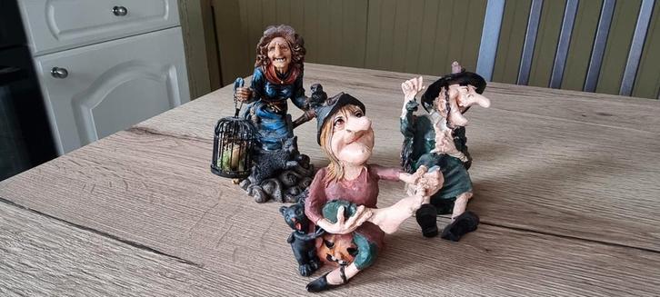 3 heksen figuren, Verzamelen, Beelden en Beeldjes, Zo goed als nieuw, Ophalen of Verzenden