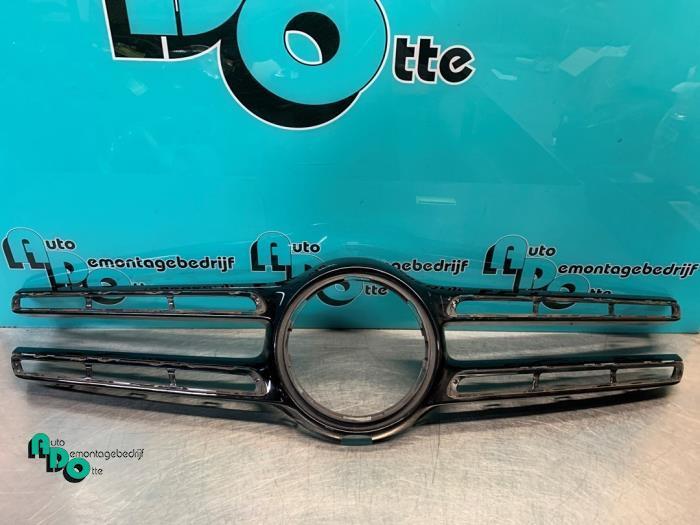 Grille van een Mercedes GLE (GLE 15-) (ONBEKEND), Auto-onderdelen, Carrosserie, Mercedes-Benz, Gebruikt, 3 maanden garantie, Ophalen of Verzenden