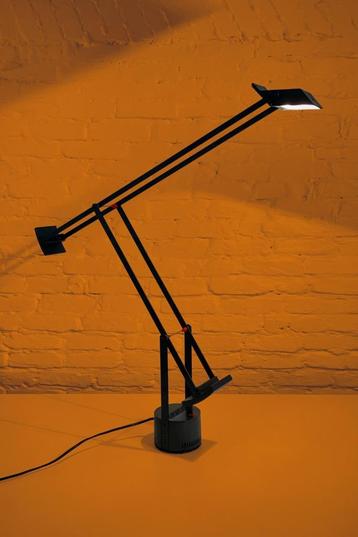 Lampe de bureau vintage 'Tizio 50', Richard Sapper, Artemid disponible aux enchères