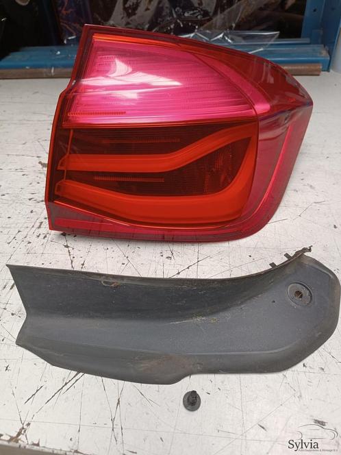Achterlicht rechts op scherm BMW 3 Serie F30 F80 LCi 6321736, Auto-onderdelen, Verlichting, Gebruikt, Ophalen of Verzenden