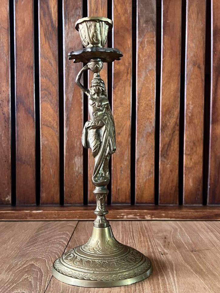 Antieke messing kandelaar, Antiek en Kunst, Antiek | Kandelaars, Ophalen of Verzenden