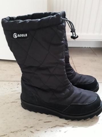 snow boots beschikbaar voor biedingen