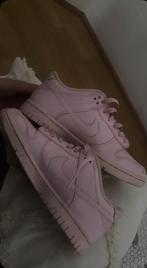Nike roze, Kleding | Dames, Schoenen, Ophalen of Verzenden, Zo goed als nieuw, Roze