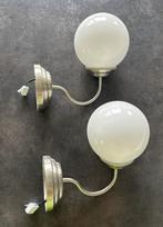 Paar vintage wandlampen van chroom en glas (incl lamp), Comme neuf, Vintage, Enlèvement, Verre