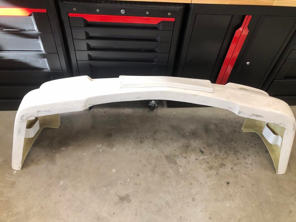 Voorbumper R129, Ophalen