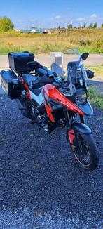 Suzuki V Strom 1050 XT World Edition - an. 2022 -  10300 kms, Motoren, Motoren | Suzuki, 2 cilinders, Handvatverwarming, Particulier