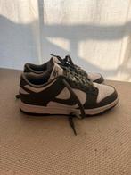 Nike dunk low olive green, Enlèvement ou Envoi, Comme neuf