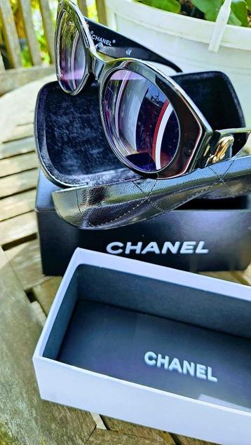 CHANEL Zonnebril - Unisex - AUTHENTIC beschikbaar voor biedingen