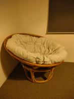 Rotan zetel met kussen, Huis en Inrichting, Ophalen, Zo goed als nieuw