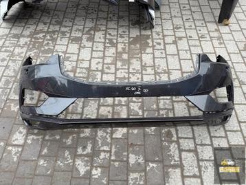Volvo XC60 II voorbumper beschikbaar voor biedingen