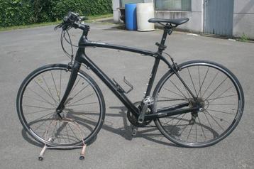 Marque de vélos de route TREK en carbone en parfait état