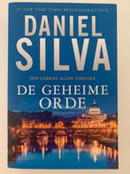 Daniel Silva - De geheime orde, Boeken, Ophalen of Verzenden, Nieuw, Daniel Silva