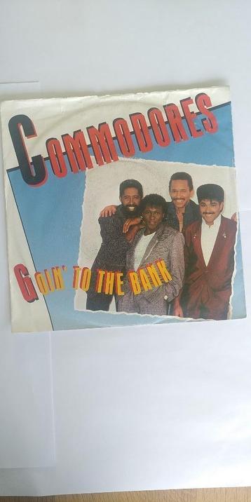 single commodores--goin to the bank--- beschikbaar voor biedingen