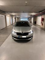 Skoda Octavia Combi 2.0 TDI 110kW Drive | Trekhaak | ACC, Autos, Skoda, Argent ou Gris, Achat, 1968 cm³, Entretenue par le concessionnaire