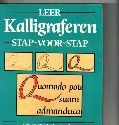 Leer kalligraferen stap voor stap Gail en Chris Lawther, Hobby en Vrije tijd, Tekenen, Zo goed als nieuw, Ophalen of Verzenden