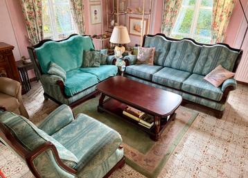 Volledig salon of zetels/salontafel apart beschikbaar voor biedingen