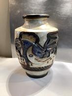 Vase Bouffioulx « Coqs ». 147/BE., Enlèvement