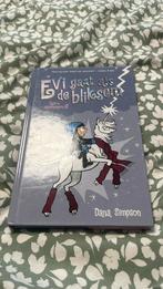 Dana Simpson - Evi gaat als de bliksem, Verzenden, Zo goed als nieuw, Dana Simpson