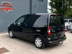 Peugeot Partner 1.6HDi Airco Navigatie 3Zits Trekhaak Parks., 4 cilinders, Zwart, Bedrijf, https://public.car-pass.be/vhr/80d3755e-985d-4954-8ce6-54cfd9e19119