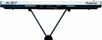 Vends roland a37, Musique & Instruments, Claviers, Connexion MIDI, Enlèvement ou Envoi, Roland, Utilisé