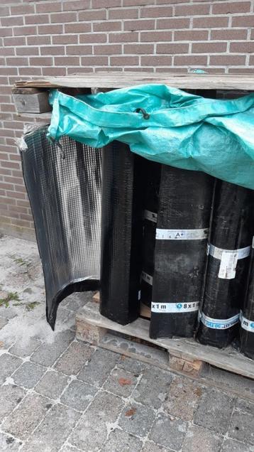 Dakrollen beschikbaar voor biedingen