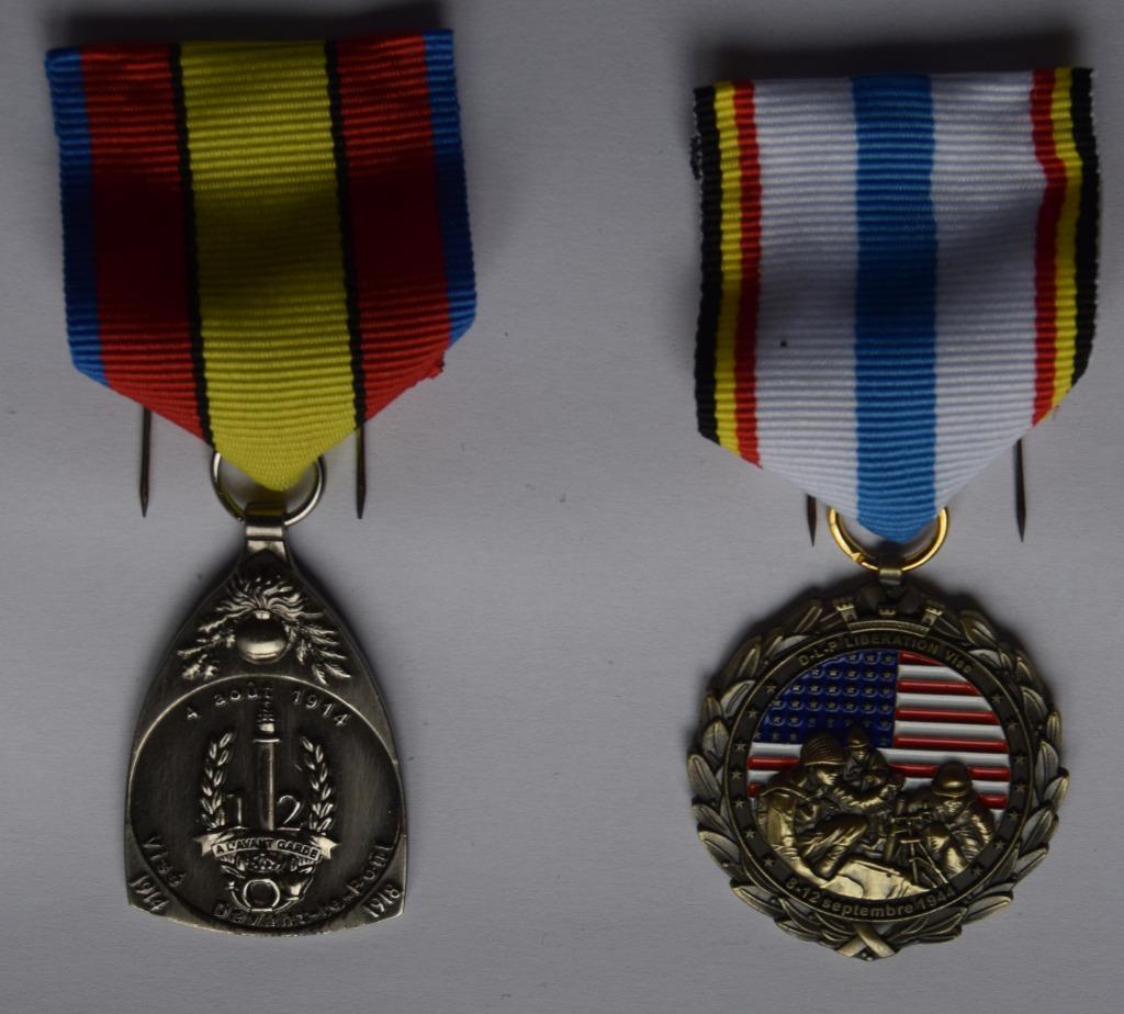 Herdenkingsmedailles uit 1914 en 1944, Verzamelen, Militaria | Algemeen, Overige soorten, Lintje, Medaille of Wings, Ophalen of Verzenden