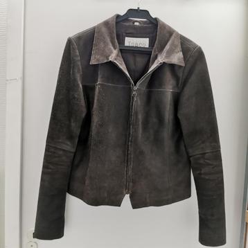 Vestje in leer beschikbaar voor biedingen