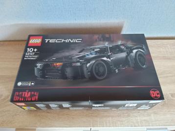 LEGO BATMAN BATMOBILE  beschikbaar voor biedingen