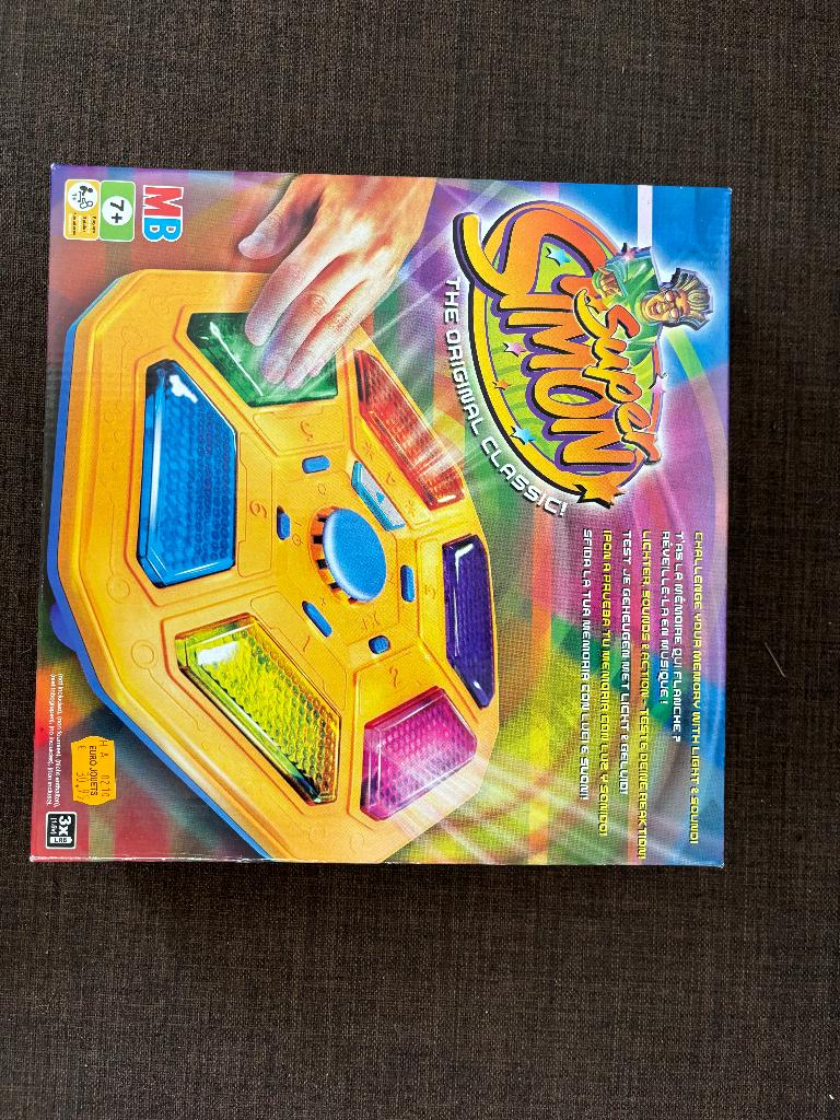Simon - geheugenspel - grote uitvoering, Hobby en Vrije tijd, Gezelschapsspellen | Overige, Vijf spelers of meer, Ophalen, Zo goed als nieuw