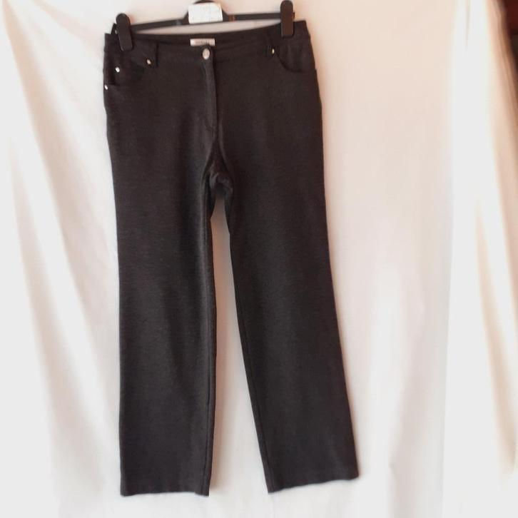 DAMART Donkergrijze jersey broek Maat: 42 Prijs: € 3, Kleding | Dames, Broeken en Pantalons, Gedragen, Maat 42/44 (L), Grijs, Lang