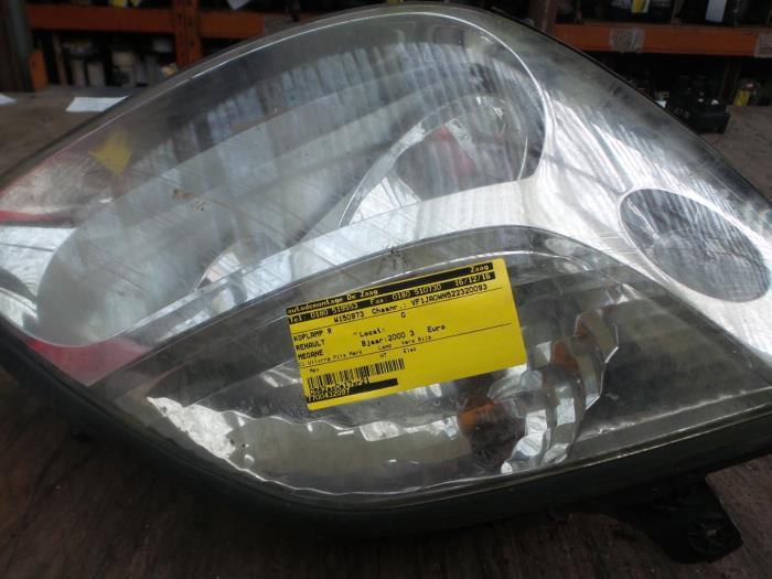 Phare droit d'un Renault Megane, Autos : Pièces & Accessoires, Éclairage, Renault, Utilisé, 3 mois de garantie, Enlèvement ou Envoi