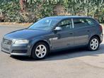 Audi A3 1.6i Benzin 157.000 DKM, Auto's, Voorwielaandrijving, Stof, Bedrijf, 5 deurs