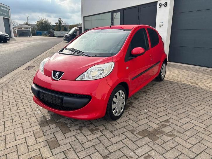 Peuter  107 1.0i benzine 5 derus met keuring v.verkoop!, Auto's, Peugeot, Particulier, Radio, Benzine, Euro 5, Monovolume, 5 deurs