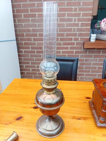 Quinquet ancien & complet..  beschikbaar voor biedingen