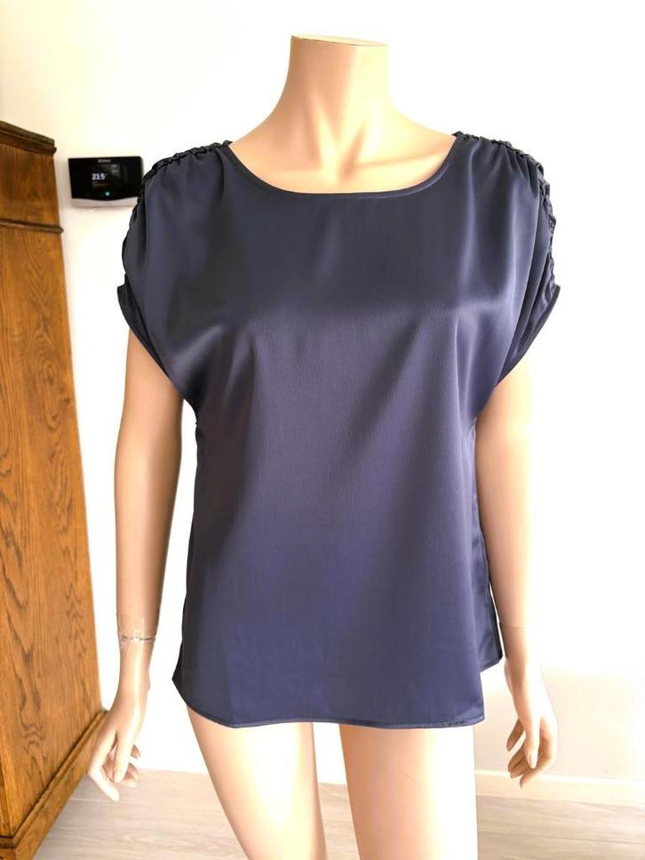 Modström Feestelijke Zijde-achtige – Maat M – NP 89,95€, Kleding | Dames, Blouses en Tunieken, Nieuw, Maat 38/40 (M), Blauw, Verzenden