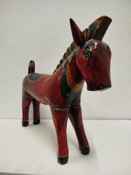 Prachtig houten beeld van een paard – Mexicaanse stijl, Verzamelen, Beelden en Beeldjes, Zo goed als nieuw, Dier, Ophalen of Verzenden