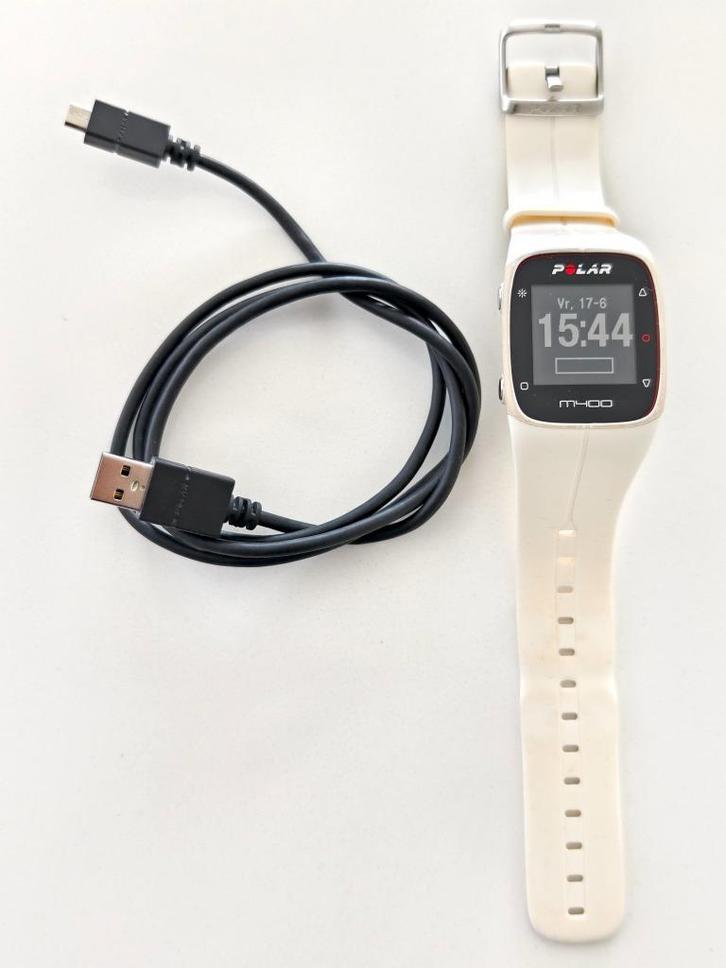 Polar M400 (wit) sporthorloge, Handtassen en Accessoires, Sporthorloges, Gebruikt, Wit, Afstand, GPS, Ophalen of Verzenden