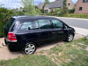 Opel zafira werkt 3 cilinder  beschikbaar voor biedingen