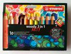 SPLINTERNIEUWE doos 10 stuks STABILO WOODY + PUNTENSLIJPER., Hobby en Vrije tijd, Tekenen, Ophalen, Nieuw, Potlood of Stift